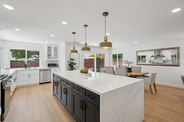 2608 S Norfolk Street, San Mateo, CA 94403