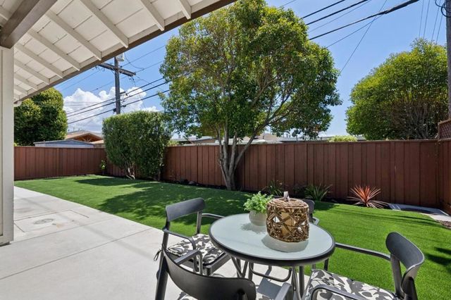 2608 S Norfolk Street, San Mateo, CA 94403