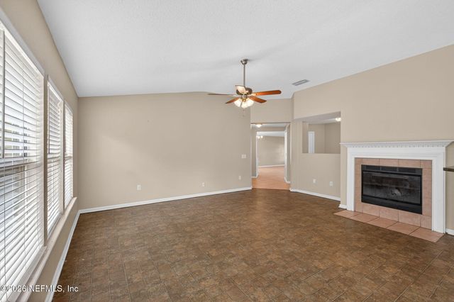 2438 TYSON LAKE Drive, Jacksonville, FL 32221