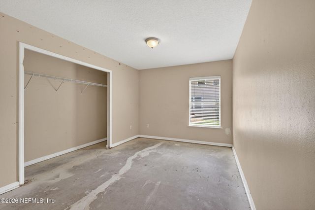 2438 TYSON LAKE Drive, Jacksonville, FL 32221