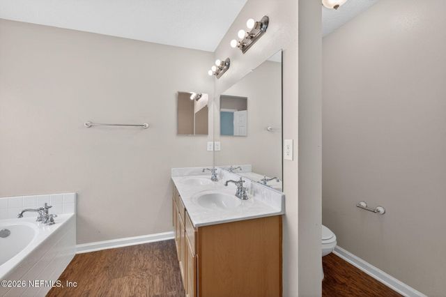 2438 TYSON LAKE Drive, Jacksonville, FL 32221