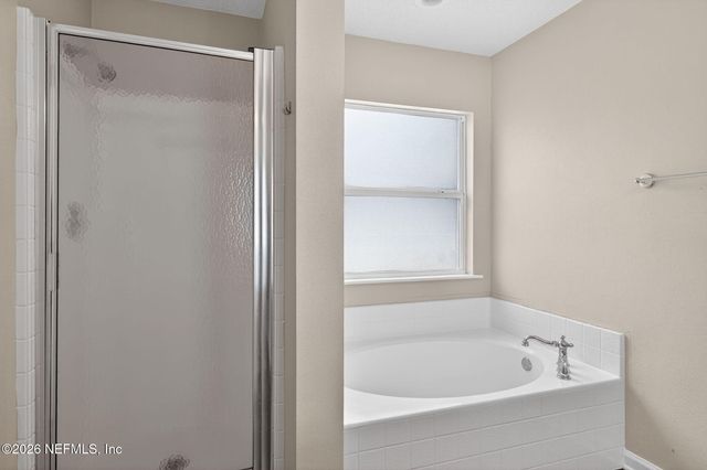 2438 TYSON LAKE Drive, Jacksonville, FL 32221