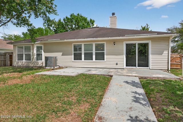 2438 TYSON LAKE Drive, Jacksonville, FL 32221