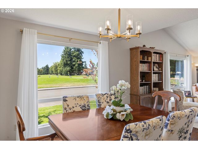 15701 Se 34TH Cir, Vancouver, WA 98683