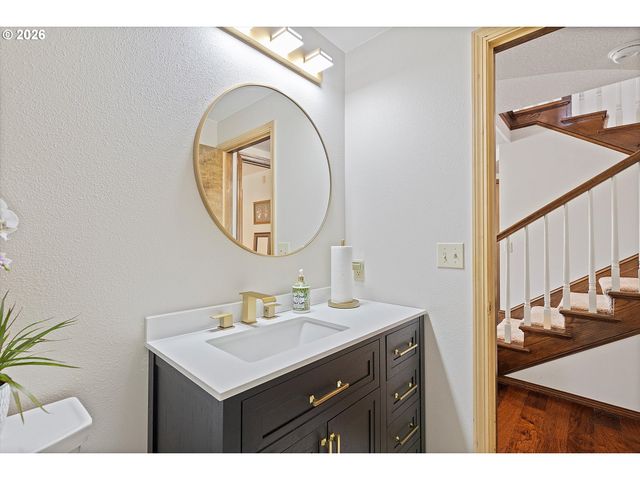 15701 Se 34TH Cir, Vancouver, WA 98683