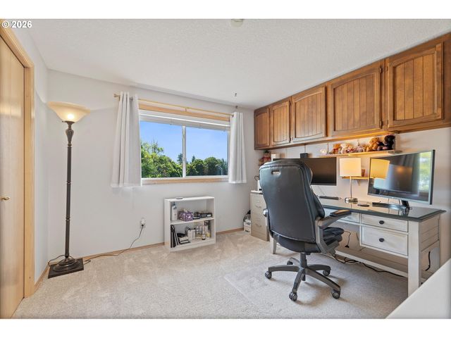 15701 Se 34TH Cir, Vancouver, WA 98683