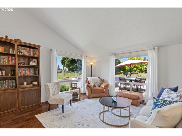 15701 Se 34TH Cir, Vancouver, WA 98683