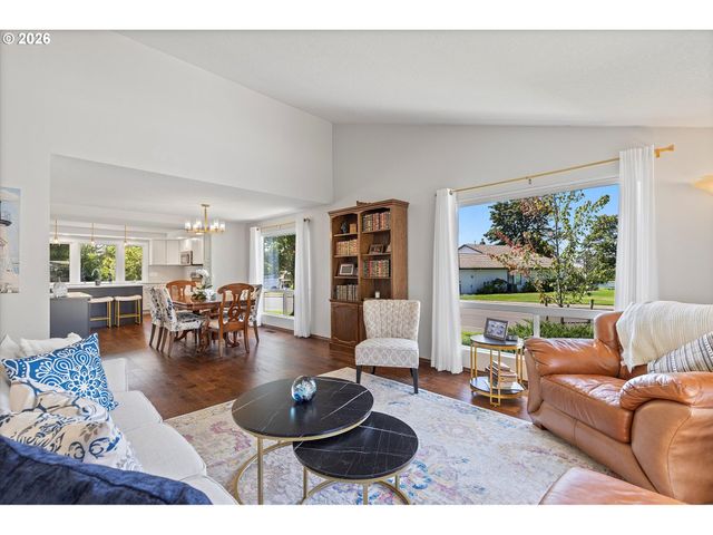 15701 Se 34TH Cir, Vancouver, WA 98683