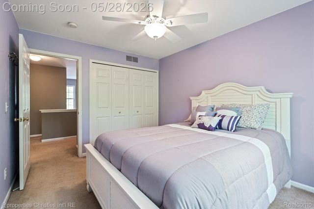 4709 Greenview Court, Commerce Charter Township, MI 48382