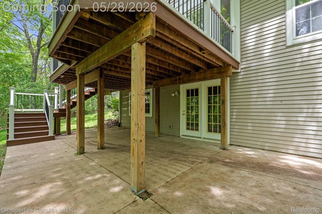 4709 Greenview Court, Commerce Charter Township, MI 48382