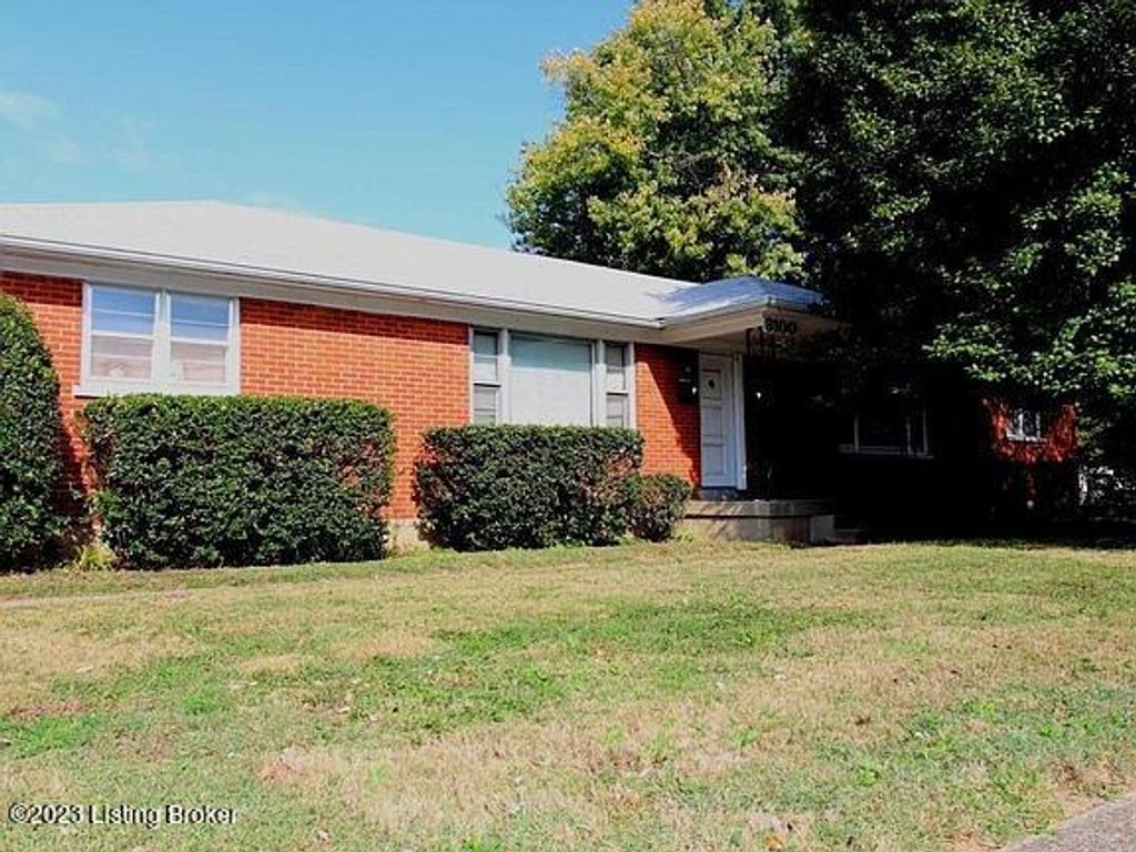 3100 Altus Dr, Louisville, KY 40216