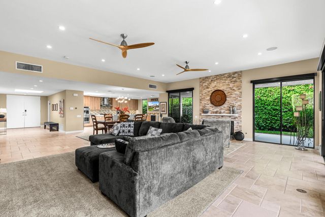 132 Columbia Drive, Rancho Mirage, CA 92270