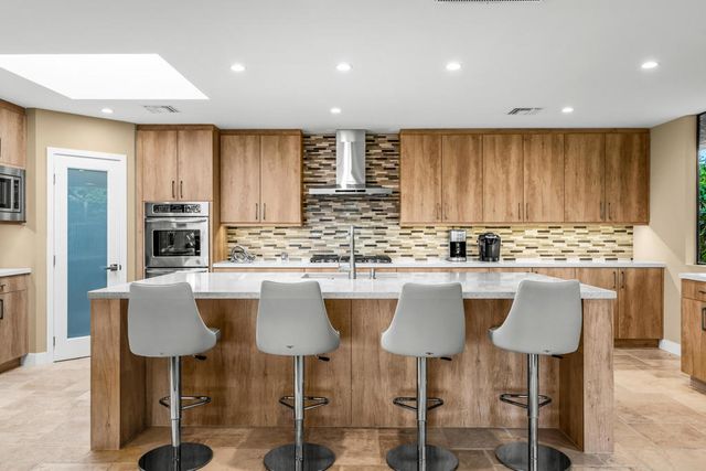 132 Columbia Drive, Rancho Mirage, CA 92270