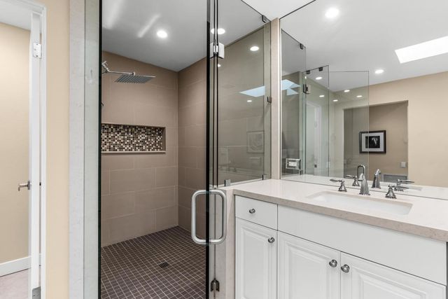 132 Columbia Drive, Rancho Mirage, CA 92270