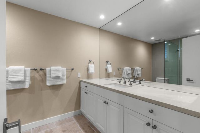 132 Columbia Drive, Rancho Mirage, CA 92270