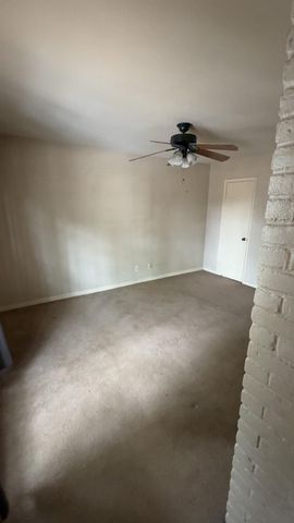3402 Timmons Lane 8, Houston, TX 77027