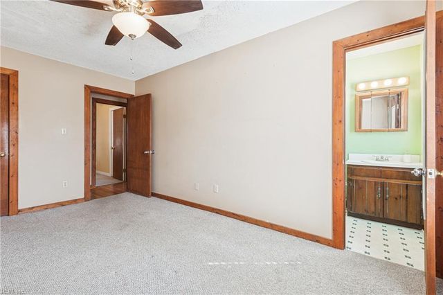 4152 Hickory Fork RD, Gloucester, VA 23061