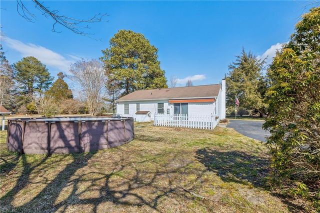 4152 Hickory Fork RD, Gloucester, VA 23061