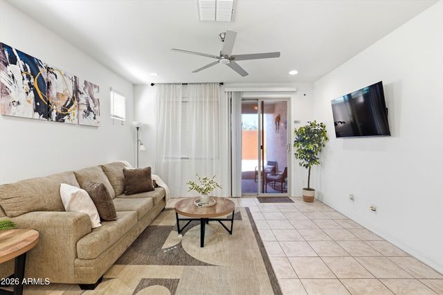 5214 N 90TH Drive, Glendale, AZ 85305