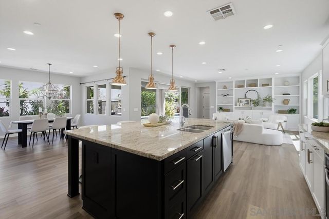 21840 Deer Grass Drive, Escondido, CA 92029