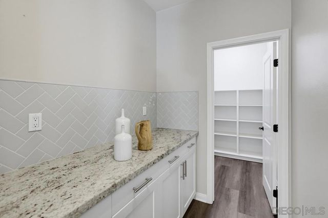 21840 Deer Grass Drive, Escondido, CA 92029