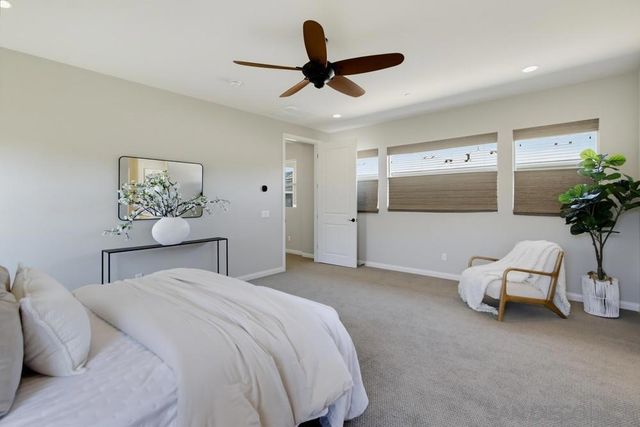 21840 Deer Grass Drive, Escondido, CA 92029