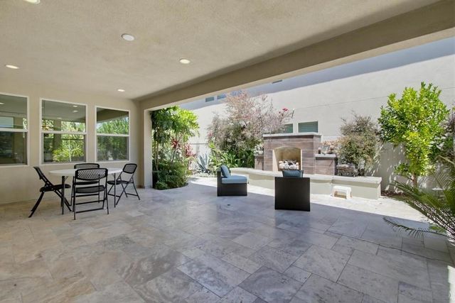 21840 Deer Grass Drive, Escondido, CA 92029