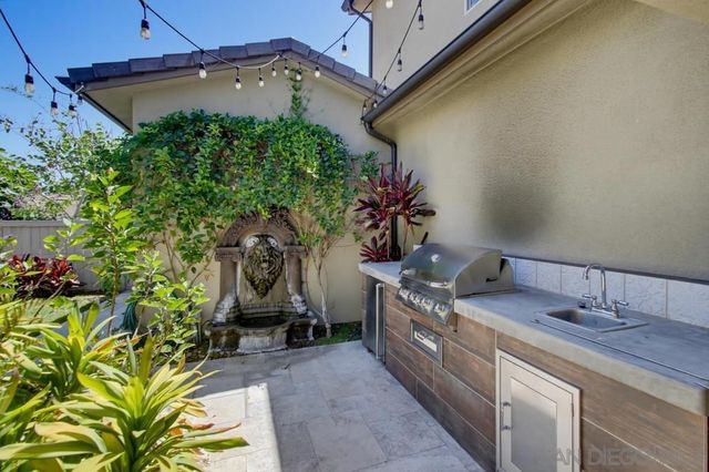 21840 Deer Grass Drive, Escondido, CA 92029