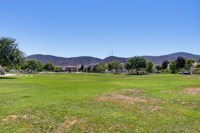 21840 Deer Grass Drive, Escondido, CA 92029