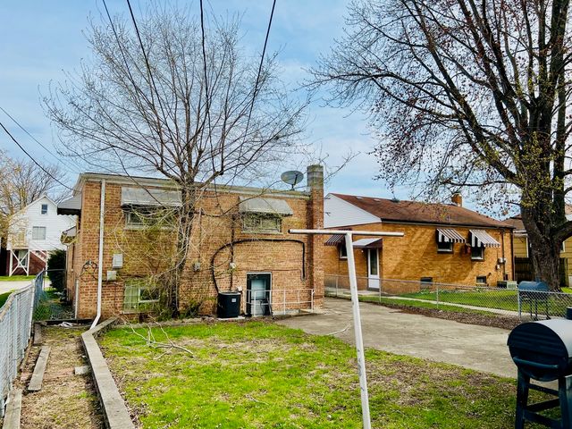 531 155th Place, Calumet City, IL 60409