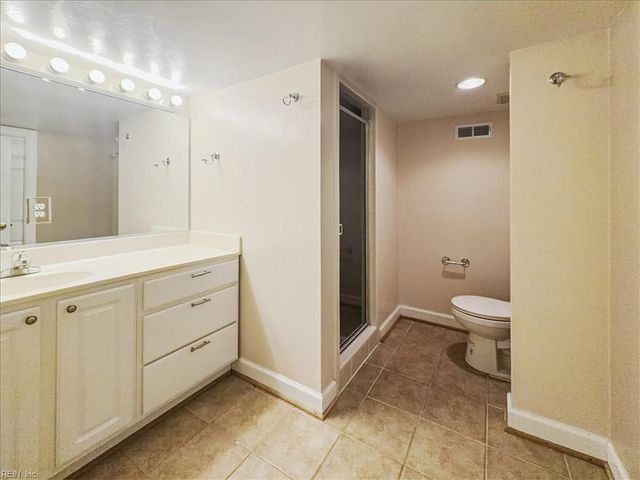 2069 E Ocean View AVE, Norfolk, VA 23503