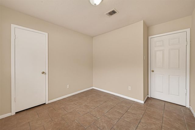 7515 Londres Drive, Houston, TX 77083