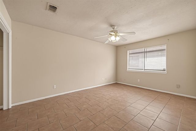 7515 Londres Drive, Houston, TX 77083