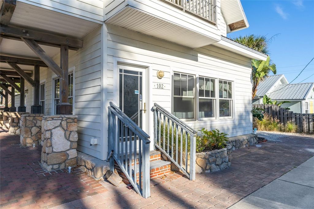 Image 3 of property listing at 104 N PINE STREET, New Smyrna Beach, FL 32169