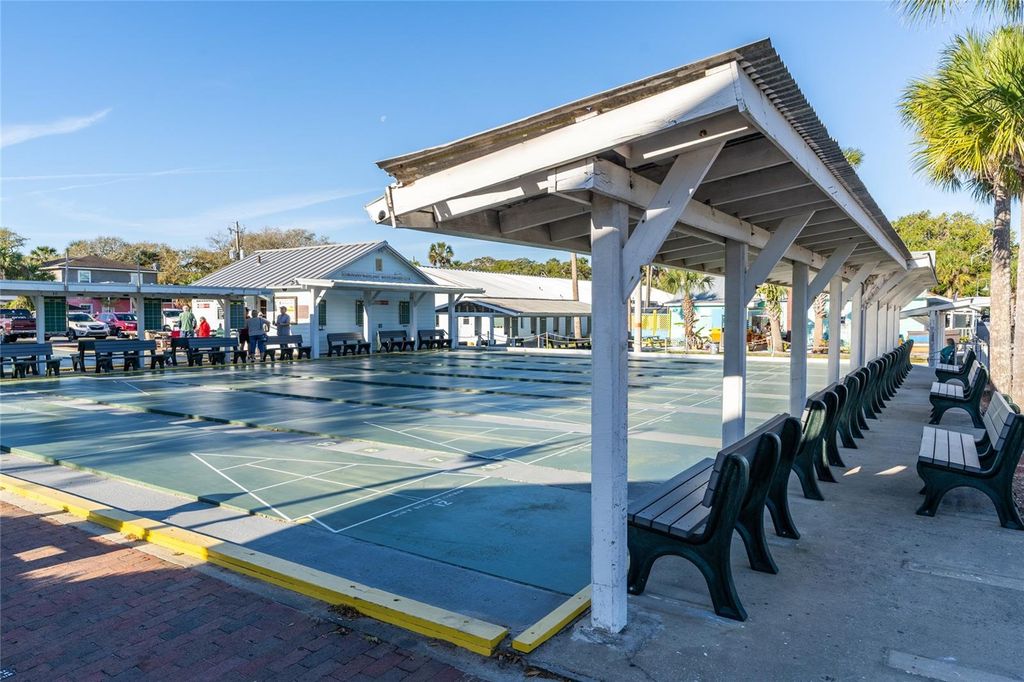 Image 42 of property listing at 104 N PINE STREET, New Smyrna Beach, FL 32169