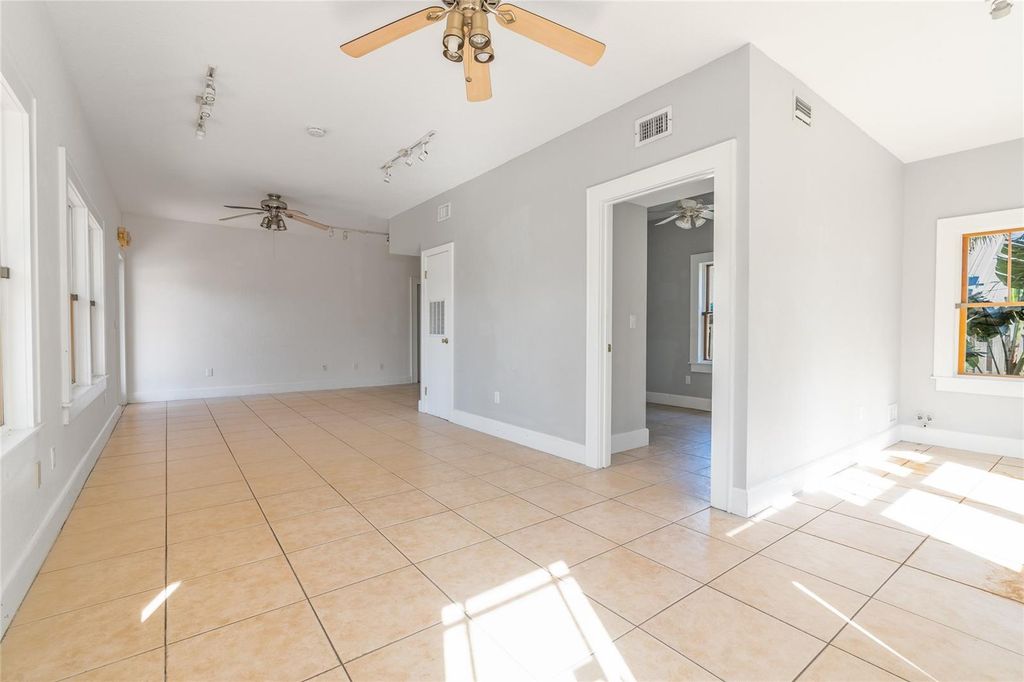Image 8 of property listing at 104 N PINE STREET, New Smyrna Beach, FL 32169