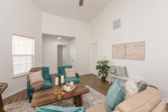 10511 Wintergreen Way, Indianapolis, IN 46234