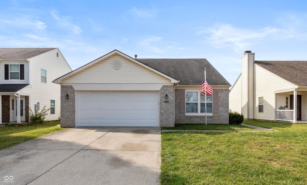 10511 Wintergreen Way, Indianapolis, IN 46234