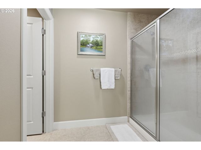 8595 Sw LADY APPLE Ln, Tigard, OR 97224