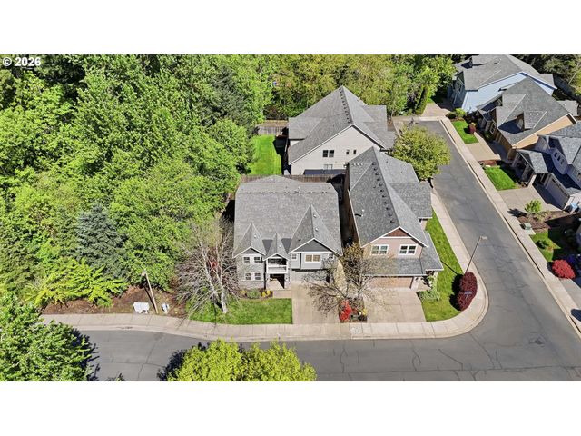 8595 Sw LADY APPLE Ln, Tigard, OR 97224