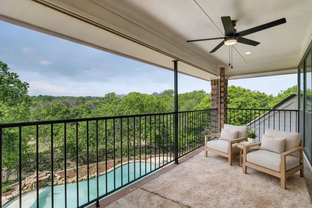 153 Crest Canyon Drive, Fort Worth, TX 76108