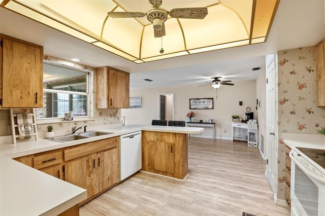 2034 CLAREMONT DRIVE, Deltona, FL 32725