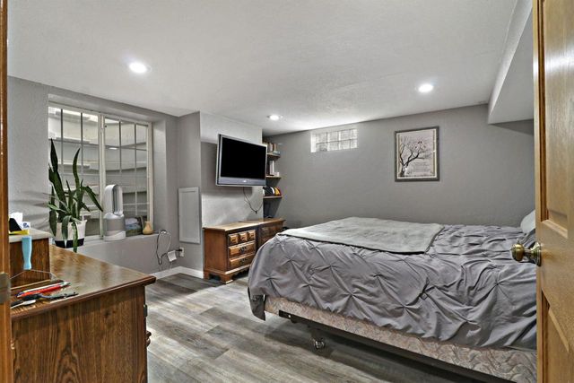 241 N Kendrick AVENUE, Burlington, WI 53105