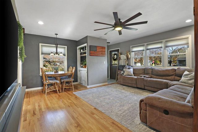 241 N Kendrick AVENUE, Burlington, WI 53105