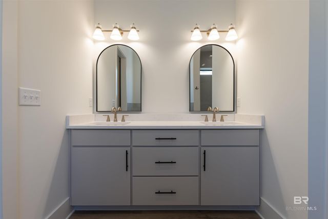 378 W 22nd Avenue, Gulf Shores, AL 36542