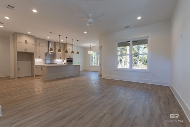 378 W 22nd Avenue, Gulf Shores, AL 36542