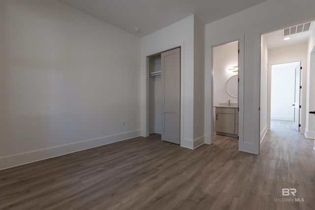 378 W 22nd Avenue, Gulf Shores, AL 36542