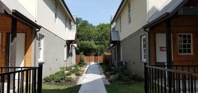 5073 Gaston Avenue 401, Dallas, TX 75214