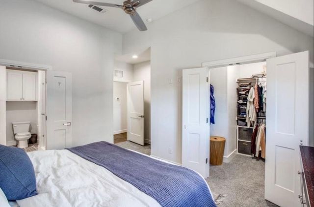 5073 Gaston Avenue 401, Dallas, TX 75214