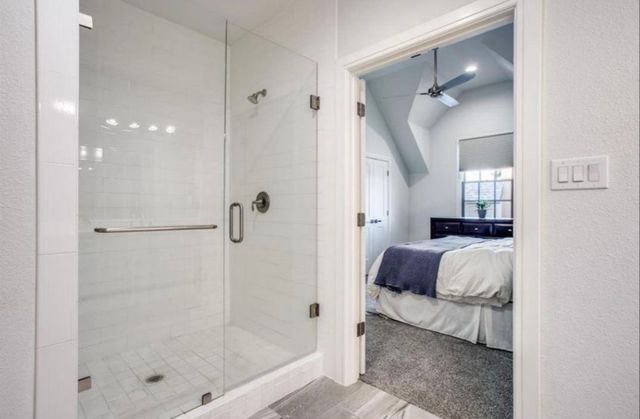 5073 Gaston Avenue 401, Dallas, TX 75214